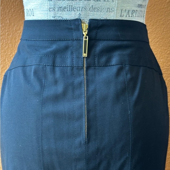 Roberto Cavalli Black Wool Straight Skirt With Gold Tone Zippers Size 46 - Picture 4 of 10